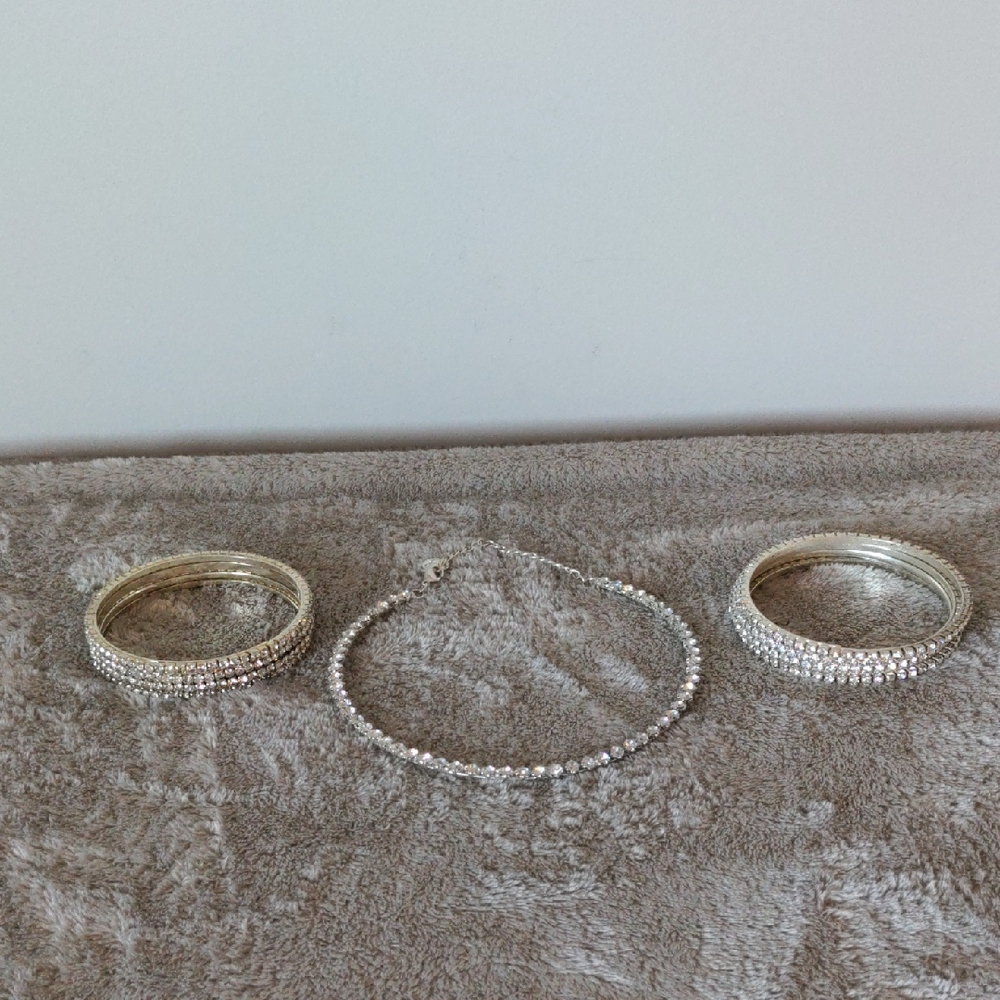 Crystal Choker Necklace (Silver Plated) With Bangles